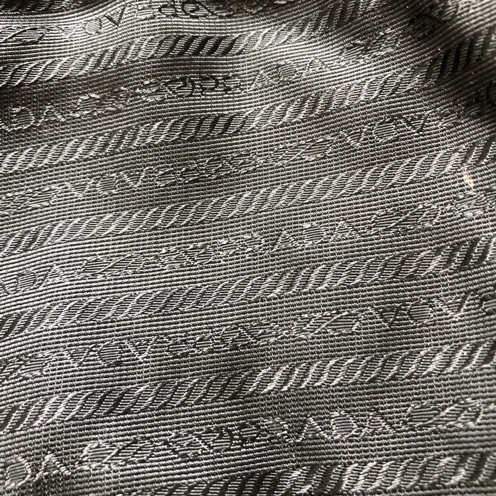 PRADA Tessuto Messenger bag - Picture 7 of 11